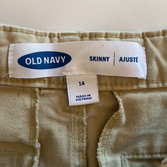 Girl’s Uniform Pants-Beige-Old Navy-Size 14 - Picture 3 of 3